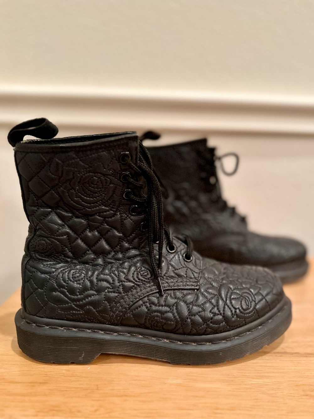 Dr. Martins Brause Mono Black Quilted Rose Combat Boots - Matte Black